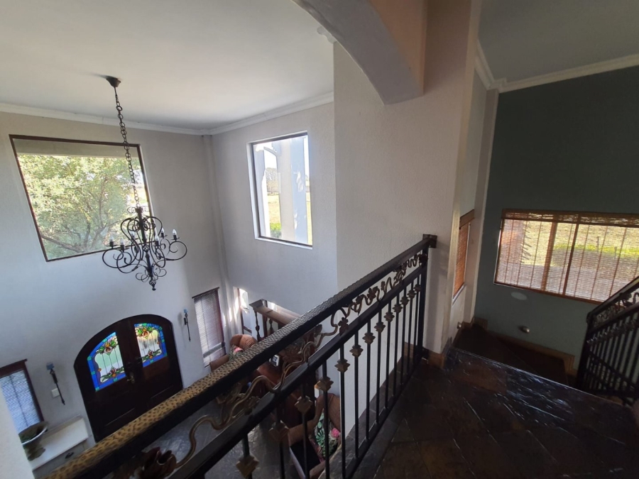 5 Bedroom Property for Sale in Vaalpark Free State